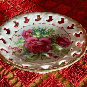 Floral Decorative Japanese vintage pedestal plate